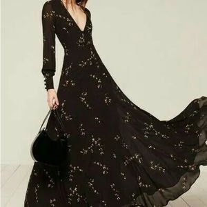 Reformation Magnolia long sleeve maxi dress black floral size 4